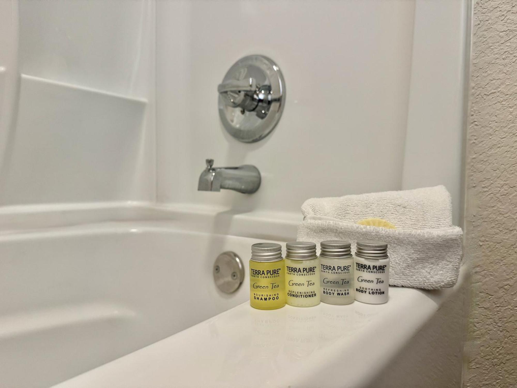 בראנסון The Retro Hotel מראה חיצוני תמונה